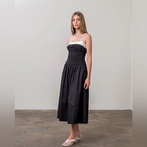 MOON RIVER Spaghetti Strap Smocked Waist Midi Dress